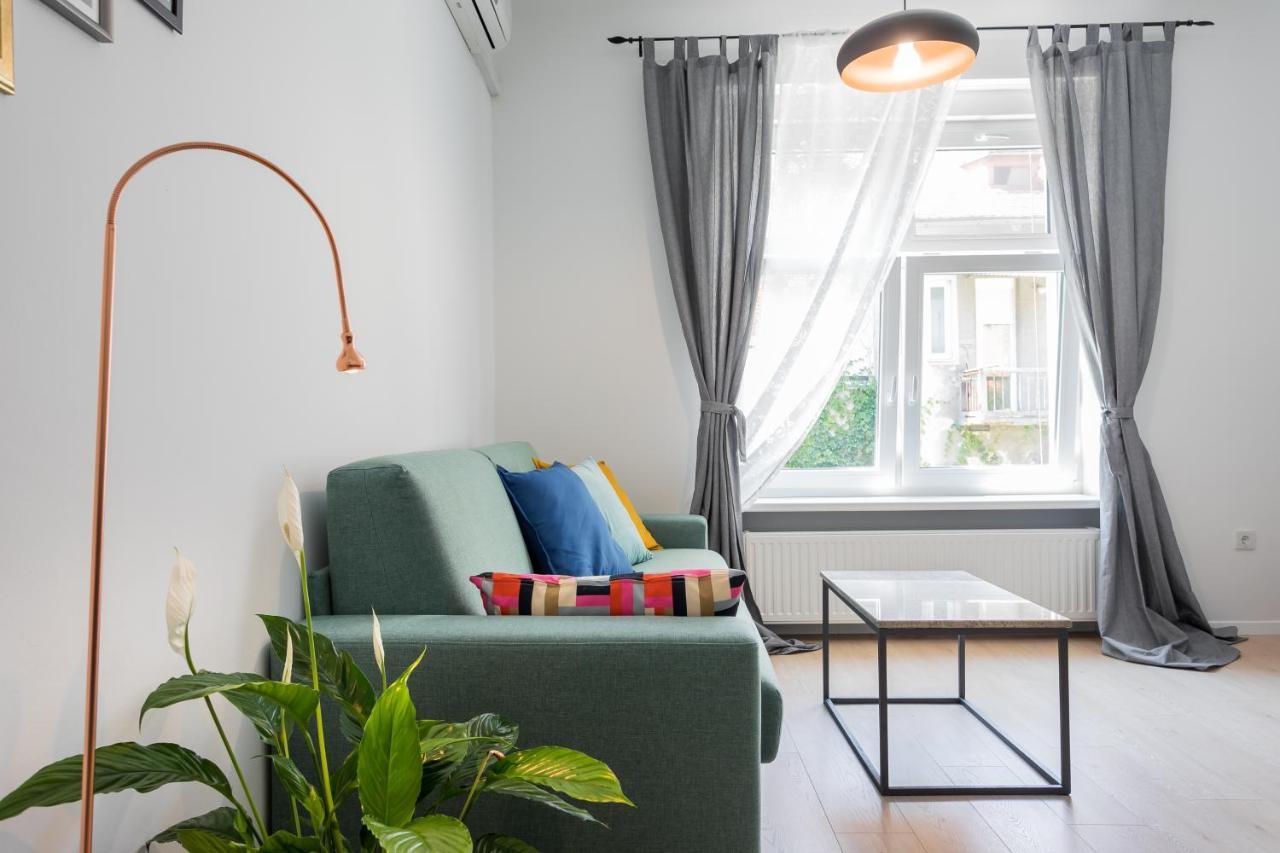 Go2Zagreb Chick Apartment Private Parking Available المظهر الخارجي الصورة